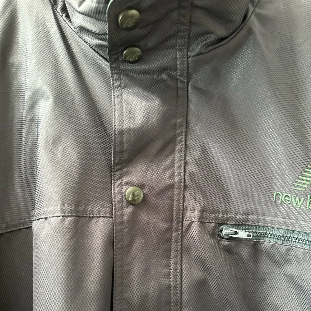 Vintage New Balance Anorak PopOver Jacket Navy Blue with Green Logo, Size Large